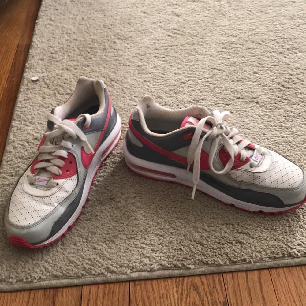 Size 8 Nike Air Max
